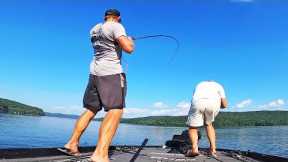 Fishing A Summer Bass Tournament On LAKE GUNTERSVILLE! (Deep Crank & Big Worm)