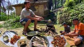 Catching fish and cooking in Traditional way | Nepali Kitchen | Rural life in Nepal | Village Nepal