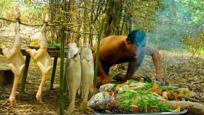 Caught A Huge Fish and Cooked It in a Big Tandoor! Fish Day Cooking In The Jungle.