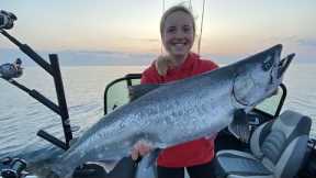 Her first time fighting KING salmon! - Lake Michigan Fishing