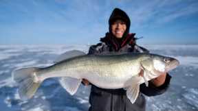 Ice Fishing Lake Winnipeg for Giant Walleye!
