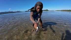 Catching Fish For Lunch After Community Work With The Village Boys (Catch, Clean, Cook)🐟🇫🇯