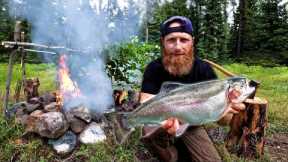 Cooking Fish on Primitive Bushcraft Smoker in the Wild | Catch, Clean, Cook in Survival Fishing