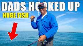 Dad's Hooked Up on Lake St Clair GIANT Fish: Smallmouth Bass Fishing