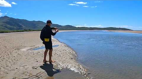 WHAT BAIT should I use??? | EASY way to CATCH and COOK FISH!